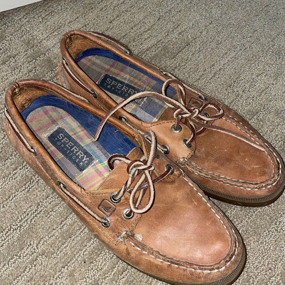 Sperry’s - Picture 2 of 5